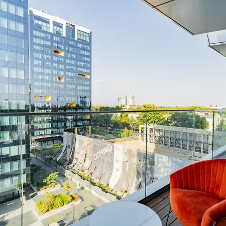 A Window To Extravagance & Unmatched Views Lägenhet